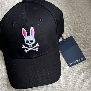 NWT (never worn) Psycho Bunny Black Hat